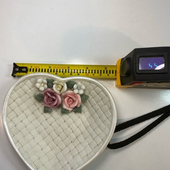 Vintage Ceramic Heart Dish Woven Design Roses Shaped Trinket Dish 5.5x5.5” - Picture 14 of 16